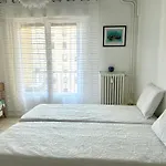 Le Catalogne 3 Apartment *