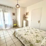Apartment Le Catalogne 3 *