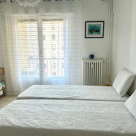 Le Catalogne 3 アパート *